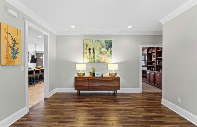 Luxury Lakefront Stay Private Dock, Indoor/outdoor Pool The Retreat - Foto 25