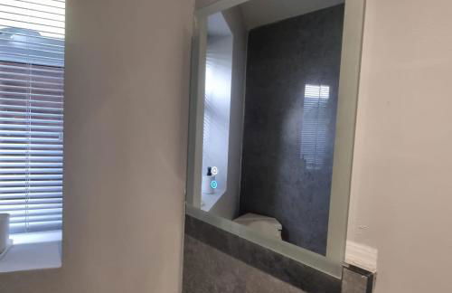 A luxury 2 bed flat in Romford - Foto 6