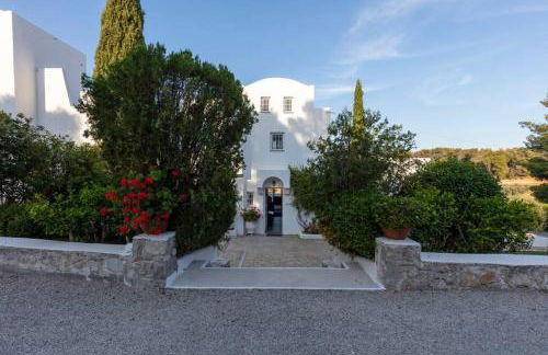 RETREAT VILLA BY THE SEA WITH POOL IN PORTO HELI - Foto 31