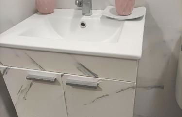 Los Tilos Apartments - Photo 44