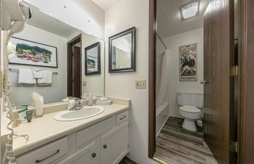 Delightful Studio w/Kitchenette #111 at Donner Lake Village - Foto 5