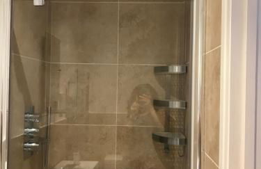 Studio-1-Staines/Heathrow/London-own entrance - Foto 21