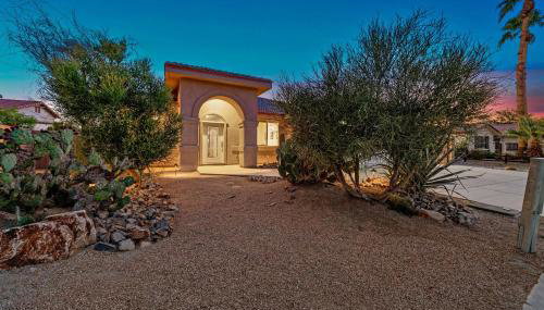 Palms Place in Indio - Foto 2, Garden, Garden view