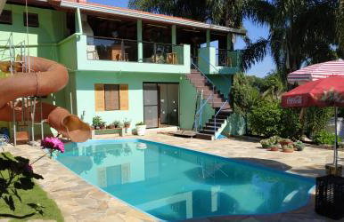 Casa Lot Fechado, Churrasqueira, Piscina, Toboágua, parque para crianças , Internet - Photo 1