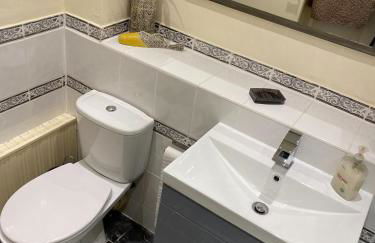 River Courtyard Ground Floor Apt 2BR Parking St Neots Town Centre - Foto 64