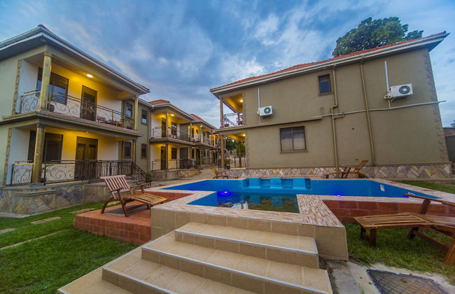 Victoria Breeze Hotel Apartment - Photo 1