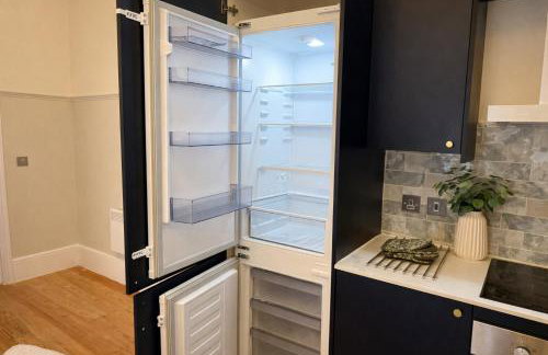 The Old Borough Library - Staffordshire - Photo 20