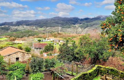 Charming house in Lindoso with terrace and parking included - Foto 19