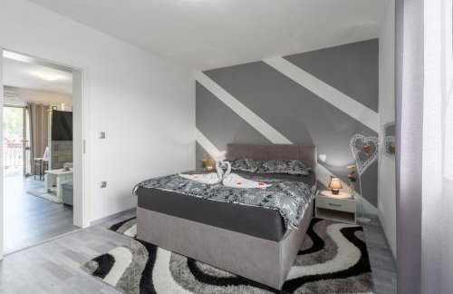 Apartment 50 shades of grey Poreč - Photo 11