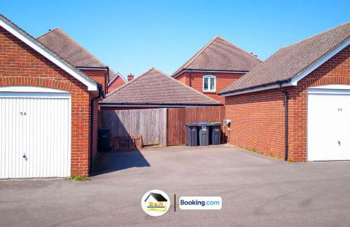 3 Bedroom House By B and R Serviced Accommodation Amesbury With Super fast Wi-Fi 145Mbps - Foto 17