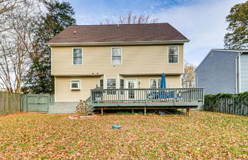 Walk to Lake and Boat Ramp Central Gem in Annapolis - Foto 2