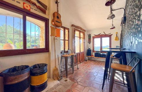 5 Bedroom Awesome Home In Tárbena - Foto 21