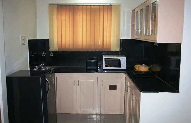 Falcons Nest Studio Apartments - Foto 8