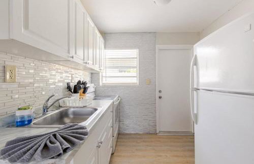 Luxury House with Delightful Beach Style! - Foto 12