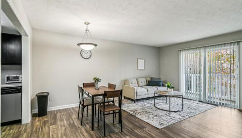 Halsten at Vinings 3203 Spacious 1 Bed 1 bath - Foto 2