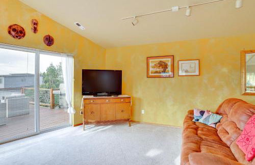 Walk to Lake Padden Bellingham Home with Deck - Foto 6