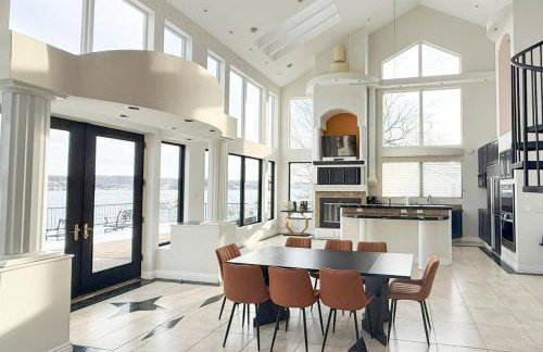 Crystal Palm Lakefront Luxury Home 6 Bed and 5 Bath - Foto 7