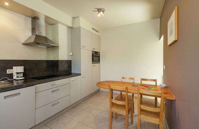 Farmhouse With Fenced Garden - Foto 10