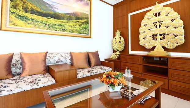 Coin salon dans le hall