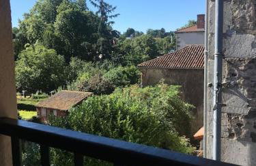 L'ancienne Forge - a stylish medieval holiday home - Foto 52