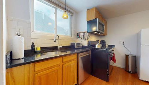 Cozy 1 bed, 1 bath in Brookline Village - Foto 5