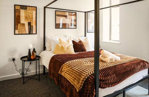 Bradford City Centre Walk To Trains, Dining, 65' Smart TV, Perfect For Working Professionals - Foto 2