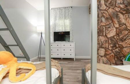 Sojourn Aviators Dream on Back River - Foto 48