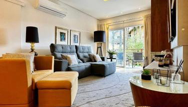 Apto LINDO com lareira, piscina aquecida e jacuzzi - Foto 3