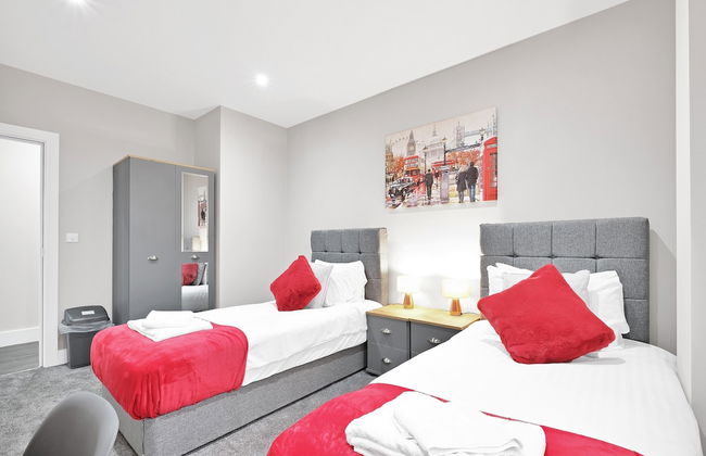 Crown Place 2 & 3 Bedroom Luxury Apts - Foto 9