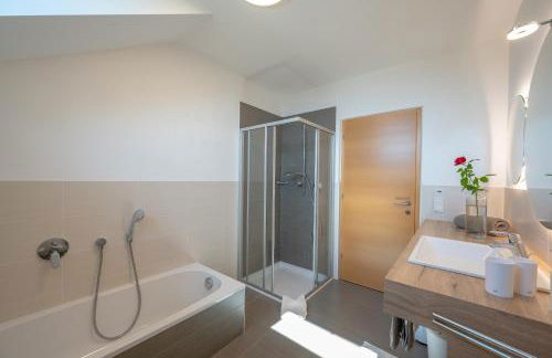 Weingut Lahn zu Eppan - Foto 52