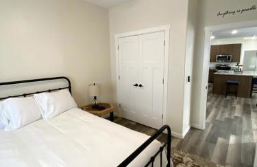 Newly Built 3 Bed 2 Bath House - Photo 14