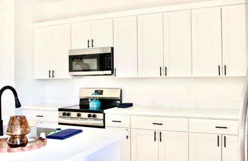 New SW Inspired Home, 9 Guests, Tesla Ready, Pet Friendly - Foto 4