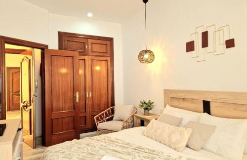 AA Guest - Victoria Center Eco Apartment - Photo 13