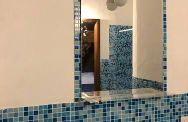 Tra il bosco e il lago - Foto 39