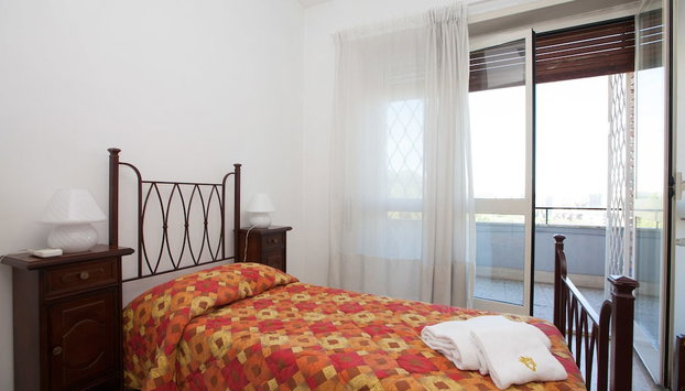 Rental In Rome Devoti Apartment - Foto 3, Habitación