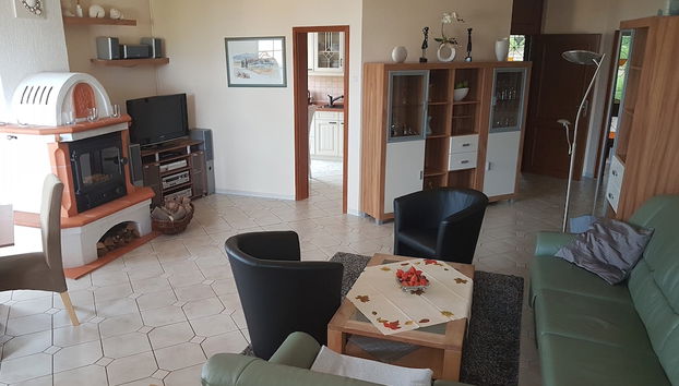 Group Hideaway With Pool - Foto 5, Wohnzimmer