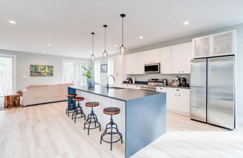 Family Getaway 1 min to Bryce Resort KING Bed Fire Pit - Foto 19