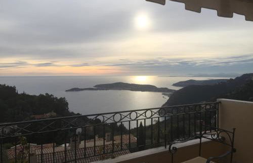 Sunny Panoramic Balcony - Foto 18