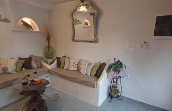 Siroccos Apartment - Photo 13