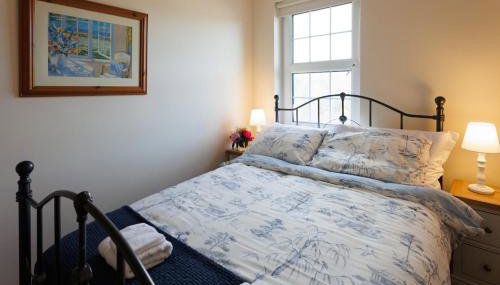 Saintfield Centre - Sleeps 8 - Garage & patio - Foto 2