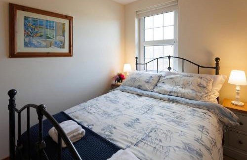 Saintfield Centre - Sleeps 8 - Garage & patio - Foto 2