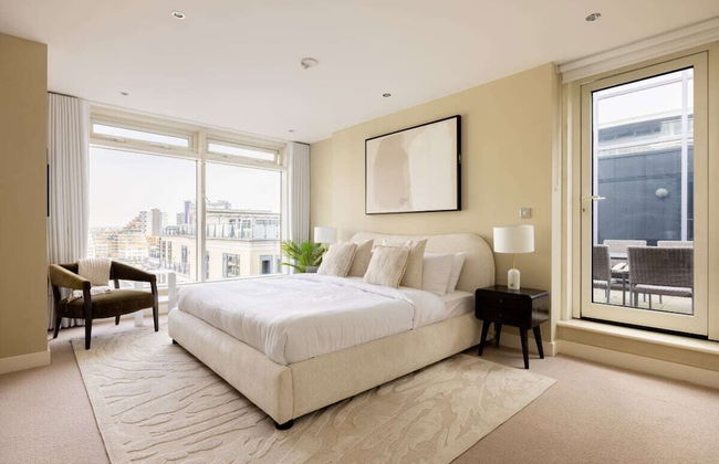 The Riverside Residence - 3bdr Flat With Balcony - Foto 24