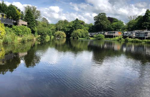 Chalet 64, Lakeside, Glan Gwna Holiday Park - Photo 24