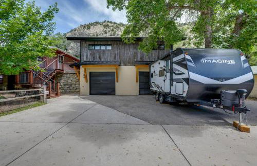 New Castle Getaway with Grill and Mountain Views! - Foto 23