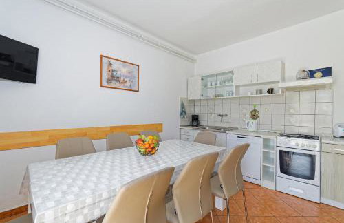 Apartment Feruccio by Rent Istria - Photo 9