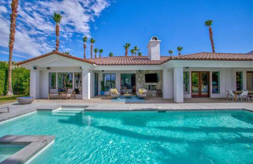 Luxury Palm Springs Retreat w/ Heated Pool & Spa - Foto 9