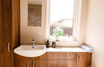 Spacious 4Bed Parking & Wi-Fi - Contractor Stays - Foto 52