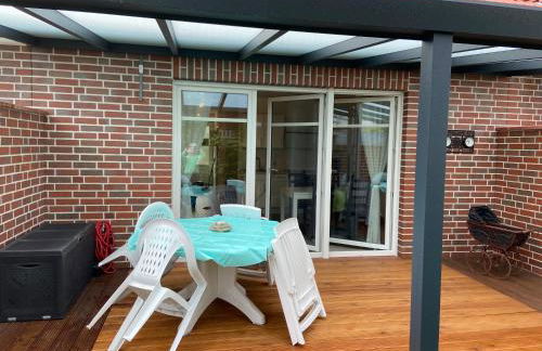 Ostfrieslands Perle Ferienwohnung an der Nordseeküste, Sauna, Terrasse, Garten, ruhige Lage, WLAN - Foto 24