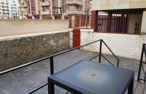 GUMERFLAT PATIO-Yaard, Parking &, WiFi Fibra Free, Downtown - Foto 19