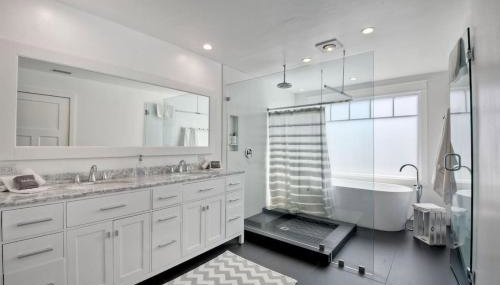 Luxury Ocean Views & Steps To The Sand - Tower 36 Upper Condo Unit - Foto 3